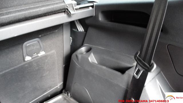 PEUGEOT 5008 usata 132