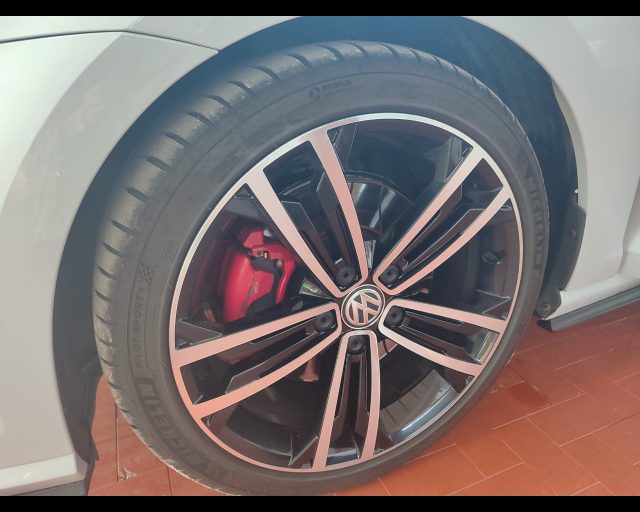 VOLKSWAGEN Golf GTD usata, con Sedile posteriore sdoppiato