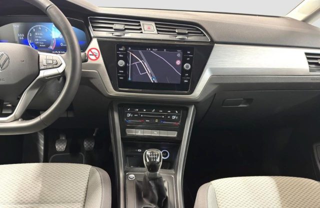 VOLKSWAGEN Touran usata, con Climatizzatore