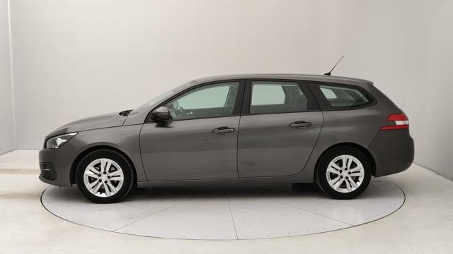 PEUGEOT 308 usata, con Airbag