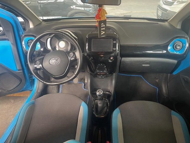 TOYOTA Aygo usata, con Airbag