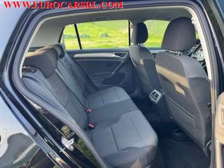 VOLKSWAGEN Golf usata, con Airbag testa