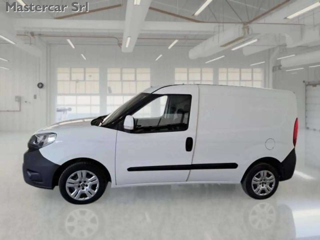 FIAT Doblo usata, con Airbag Passeggero