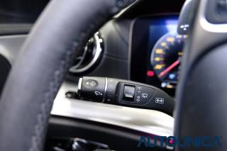 MERCEDES-BENZ E 220 usata, con Portellone posteriore elettrico