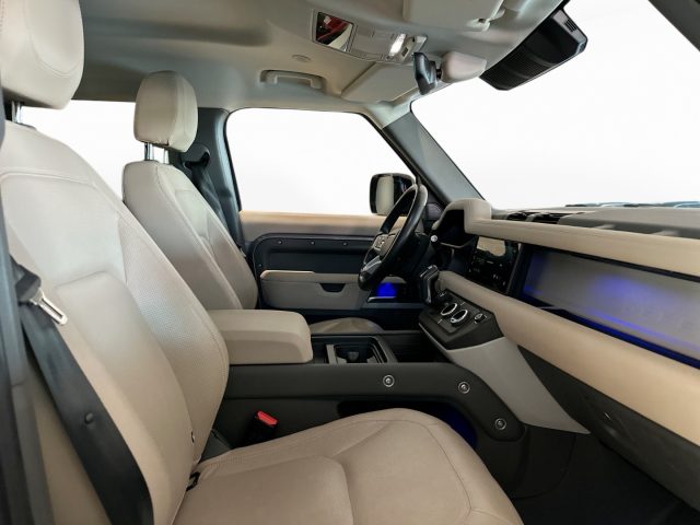 LAND ROVER Defender usata, con Airbag laterali