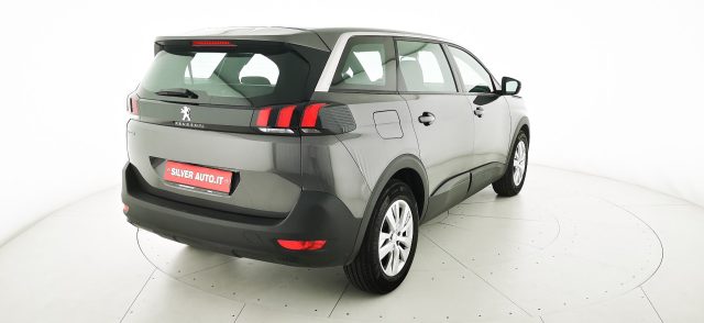 PEUGEOT 5008 usata, con Bracciolo