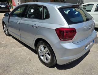 VOLKSWAGEN Polo usata, con Autoradio