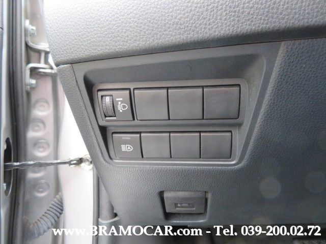 TOYOTA Yaris usata, con Cruise Control