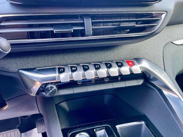 PEUGEOT 3008 usata, con Fari LED