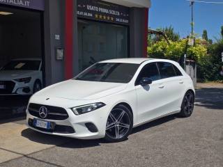 MERCEDES-BENZ A 200 d Automatic LED Ambient 64 MBux Navi NIGHT Pack 18