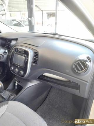RENAULT Captur usata, con ESP