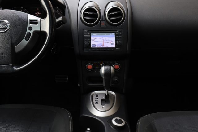 NISSAN Qashqai usata, con USB