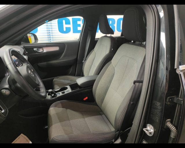 VOLVO XC40 usata, con Portellone posteriore elettrico