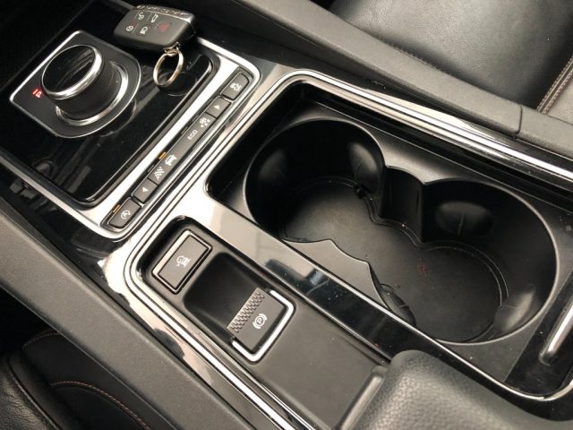 JAGUAR F-Pace usata, con Interni in pelle