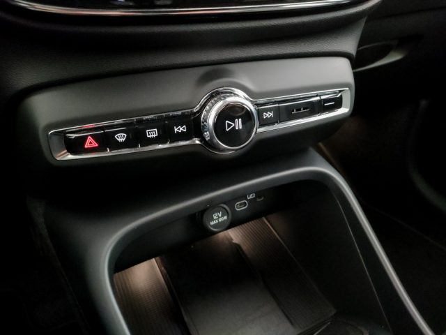 VOLVO XC40 usata, con Sedili riscaldati