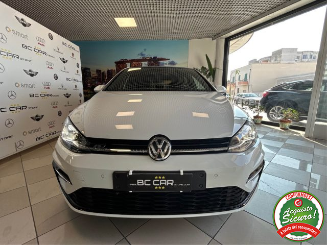 VOLKSWAGEN Golf usata, con Airbag
