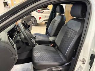 VOLKSWAGEN T-Roc usata, con Fari LED