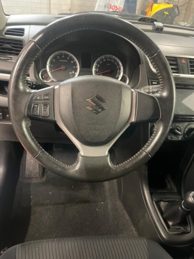 SUZUKI Swift usata, con Climatizzatore