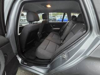 BMW 318 usata, con Fari Xenon