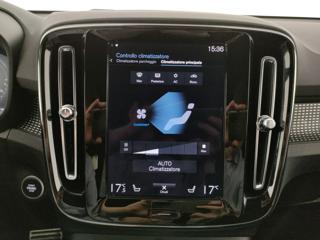 VOLVO XC40 usata, con USB