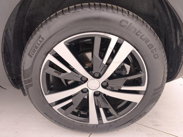 PEUGEOT 3008 usata, con Autoradio digitale