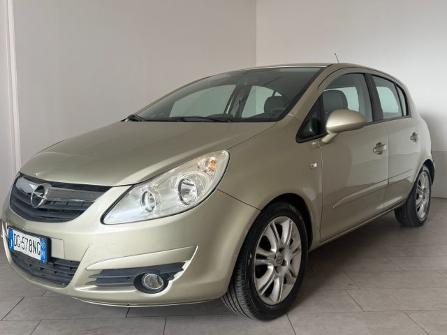 OPEL Corsa usata 2