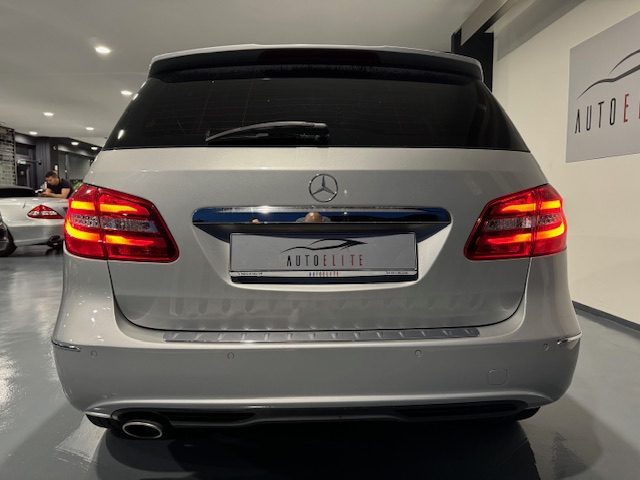 MERCEDES-BENZ B 200 usata, con Cerchi in lega