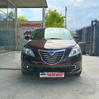 LANCIA Ypsilon usata, con Autoradio