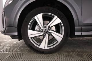AUDI Q2 usata 8