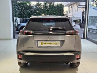 PEUGEOT 2008 usata, con Boardcomputer