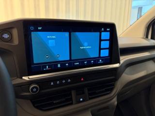 VOLKSWAGEN Transporter usata, con Park Distance Control
