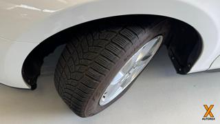 VOLVO V40 Cross Country usata, con Sistema di navigazione
