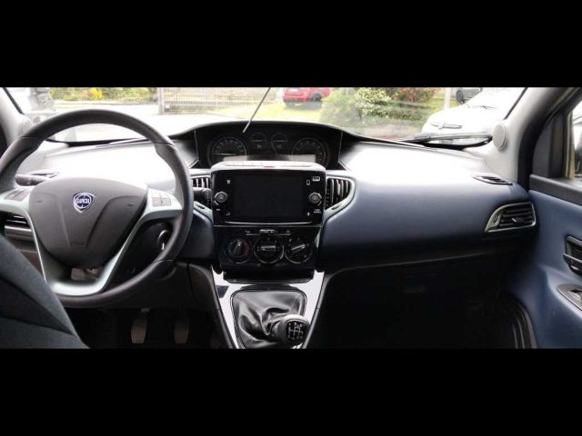 LANCIA Ypsilon usata, con Climatizzatore