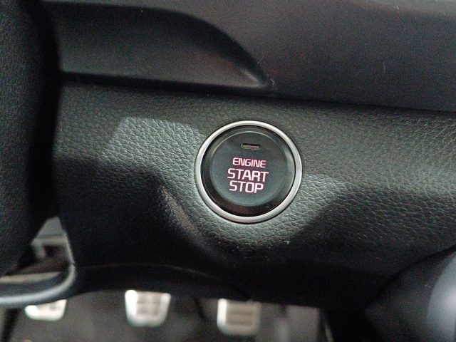 KIA Stonic usata, con Sensori di parcheggio posteriori