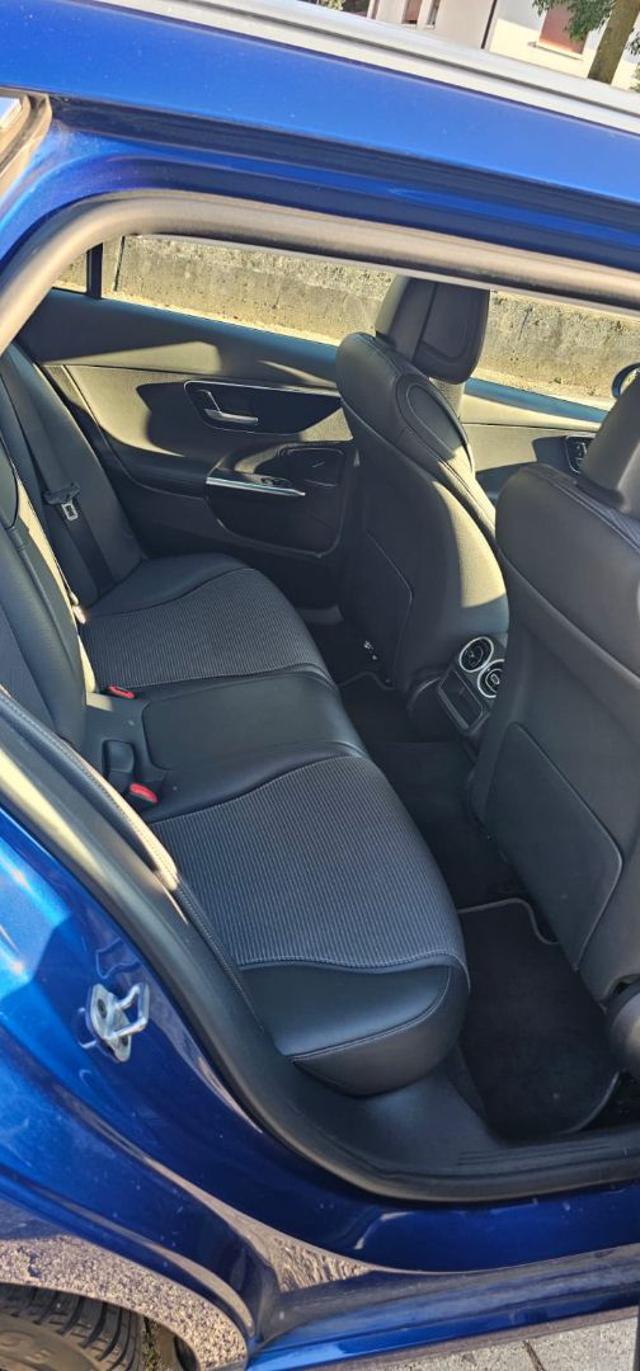 MERCEDES-BENZ C 220 usata, con USB