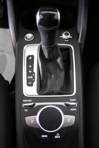 AUDI Q2 usata, con Autoradio