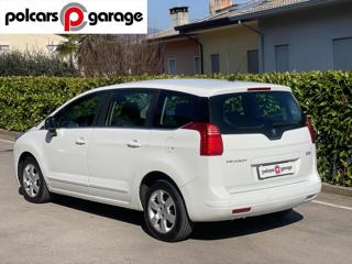 PEUGEOT 5008 usata, con Airbag laterali