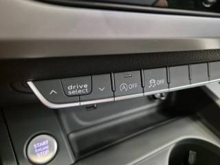 AUDI A4 usata, con Volante multifunzione