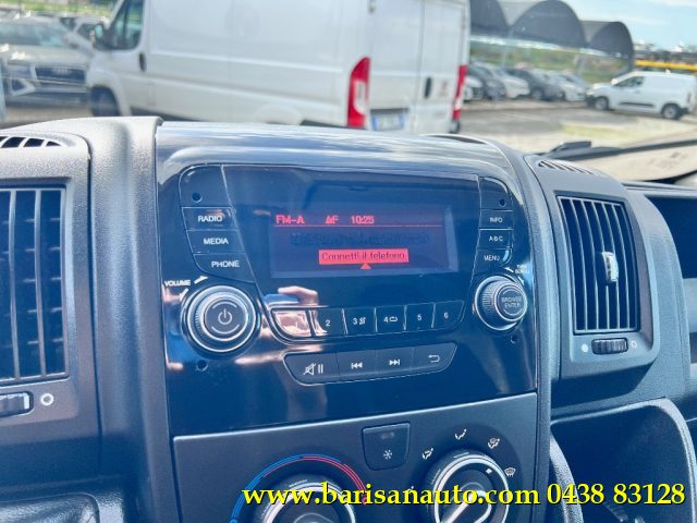 PEUGEOT Boxer usata, con Vivavoce