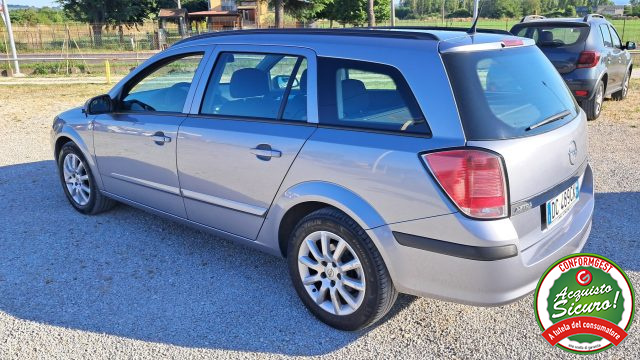 OPEL Astra usata, con Specchietti laterali elettrici