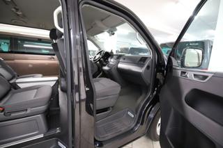 VOLKSWAGEN Multivan usata, con Climatizzatore