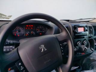 PEUGEOT Boxer usata 21