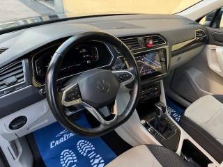 VOLKSWAGEN Tiguan usata, con Autoradio
