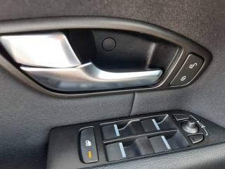 LAND ROVER Range Rover Evoque usata, con Sistema di navigazione
