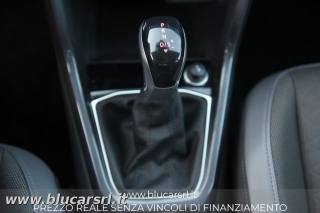 VOLKSWAGEN T-Cross usata 22