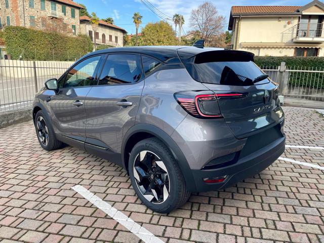 RENAULT Captur usata, con Autoradio