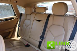 PORSCHE Macan usata, con Sedile posteriore sdoppiato