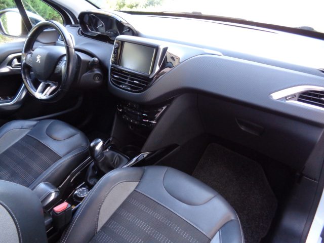 PEUGEOT 2008 usata, con Chiusura centralizzata