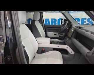LAND ROVER Defender usata 30