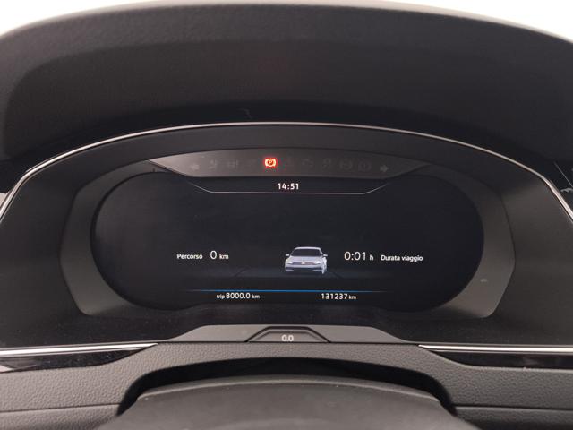 VOLKSWAGEN Passat Variant usata, con ESP